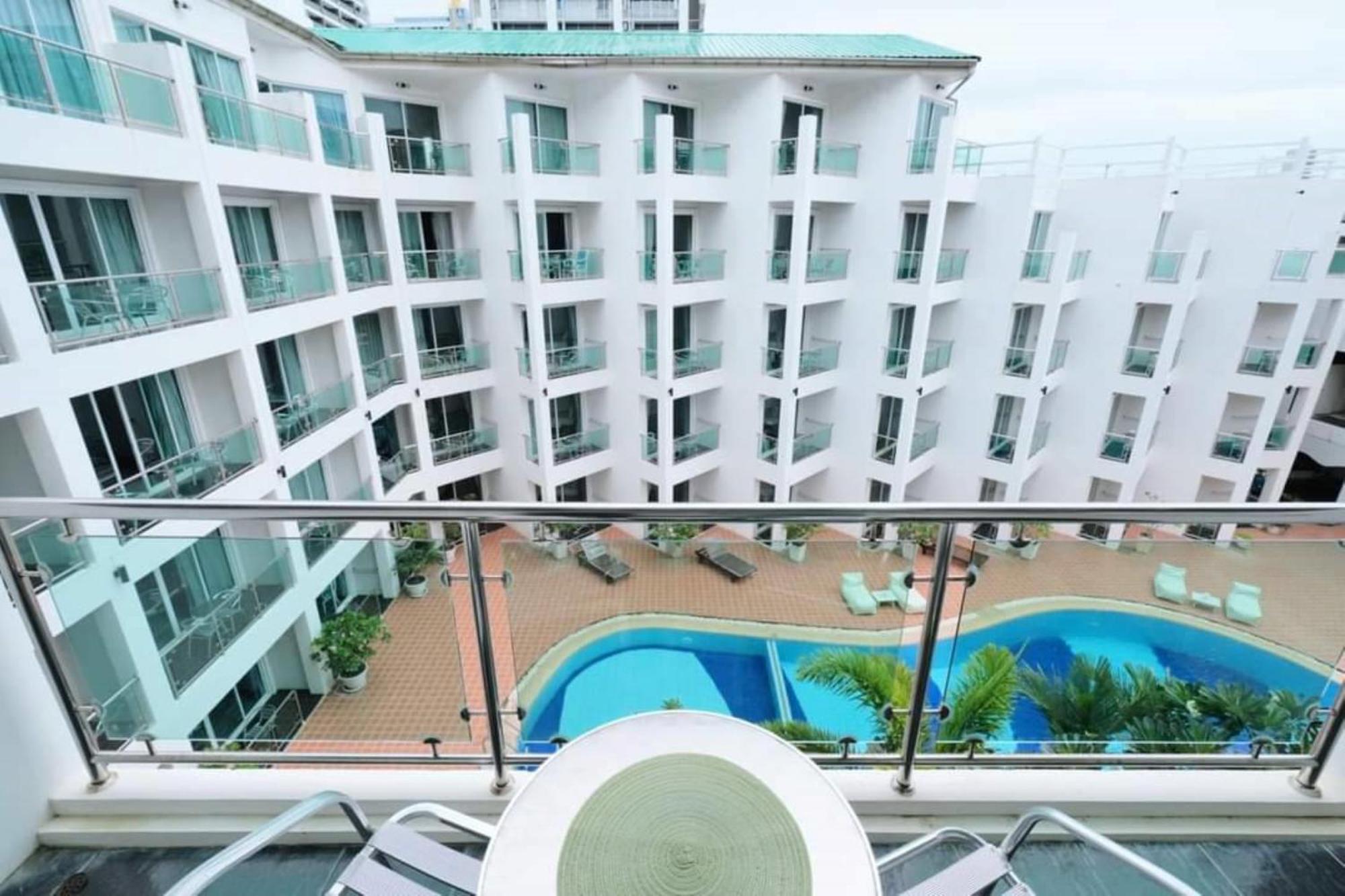 Dragon Beach Resort , Jomtien Beach Pattaya Εξωτερικό φωτογραφία